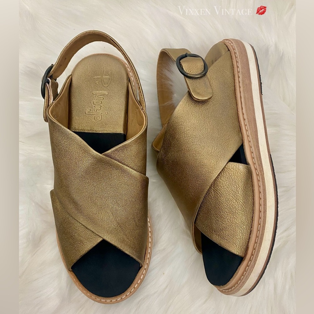 P. MONJO METALLIC BRONZE LEATHER FLATFORM SANDALS